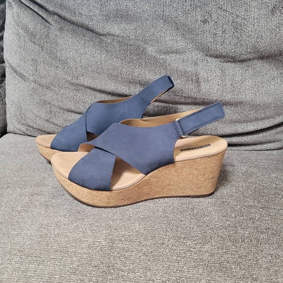 Clarks Navy Nubuck Wedges - Picture 2 of 8